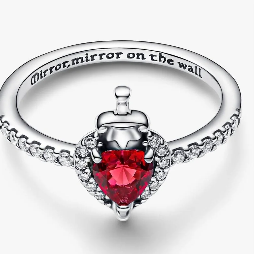 Pandora Disney Villains Evil Queen RingSterling silver 193422c01